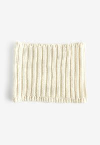 Chauffe-nuque en blanc cassé, avec des rayures verticales, une texture côtelée et des bords élastiques pour un ajustement confortable. Tissu doux et extensible.