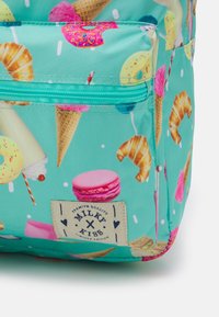 Kidzroom BACKPACK MILKY KISS STAY CUTE SWEET DONUT UNISEX - Ruksak - mint