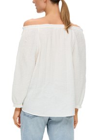 s.Oliver Blouse - creme