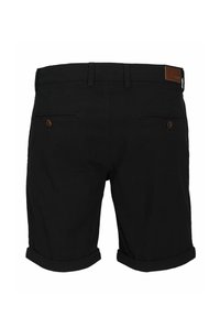 Μαύρα, ραμμένα σορτς με ρεβέρ, πίσω τσέπες με κουμπί και φάσα, θηλιές για ζώνη και καφέ δερμάτινο ταμπελάκι στη μέση.