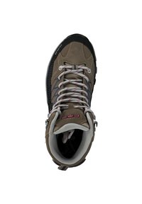 Brun vandrestøvle med beige mesh-paneler og sorte gummidetaljer. Har grå snørebånd og pink logo på tungen, som viser et højtop design.