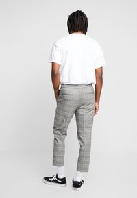 New Look Trousers - grey