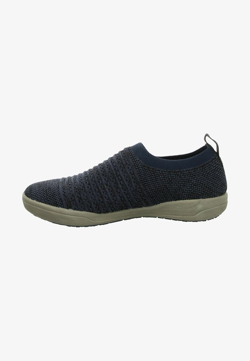 Strukturierter dunkelblauer Slip-On-Schuh mit einem gestrickten Obermaterial, beiger Gummisohle und einer Ziehschlaufe an der Ferse für einfaches An- und Ausziehen.