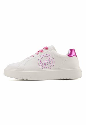 White sneaker with pink laces and logo. Features a shiny pink heel accent, textured sole, and smooth synthetic upper.