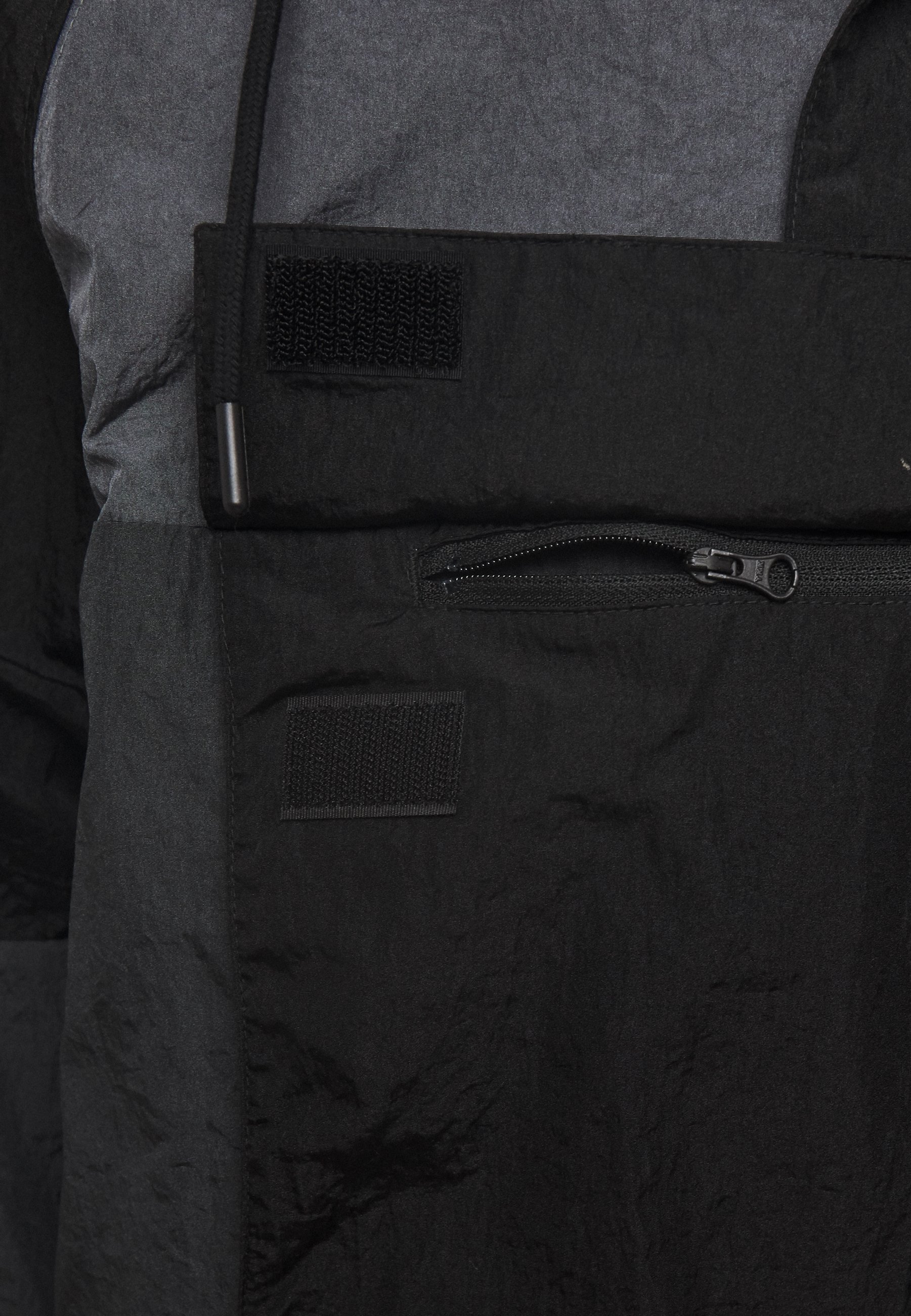 zalando nike windbreaker