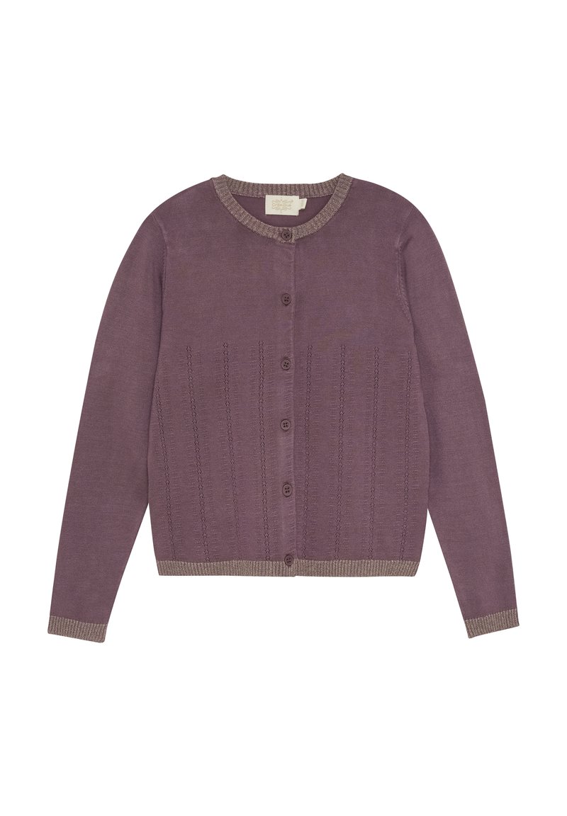 Langärmlige Strickjacke in sanftem Lila, mit rundem Halsausschnitt, Knopfleiste und strukturierten vertikalen Linien. Abgerundet mit einem kontrastierenden, gerippten Saum.