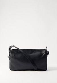 Unselected, black