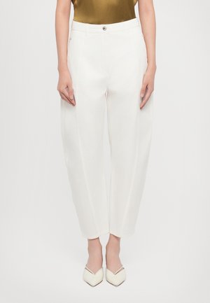 ETERE - Jean boyfriend - bianco