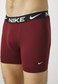 Nike Underwear ESSENTIAL 3 PACK - Boxer alsónadrág - sage/court blue/dark tamarind red