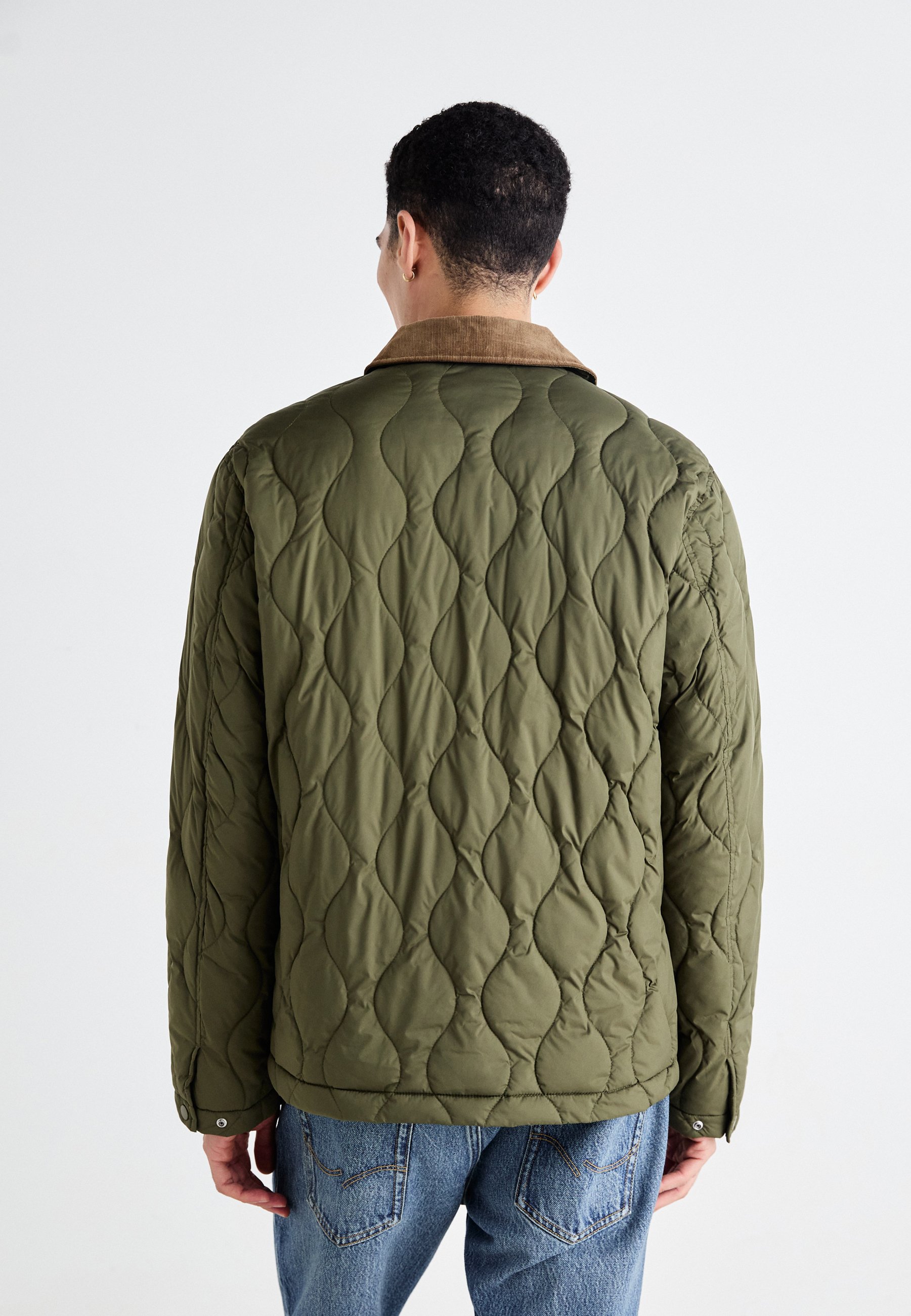 JACK & JONES Herren Steppjacke – Klassisches Design, Warm, Für Herbst/Winter