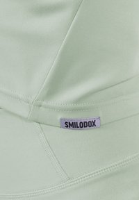 Smilodox CROP  zielony