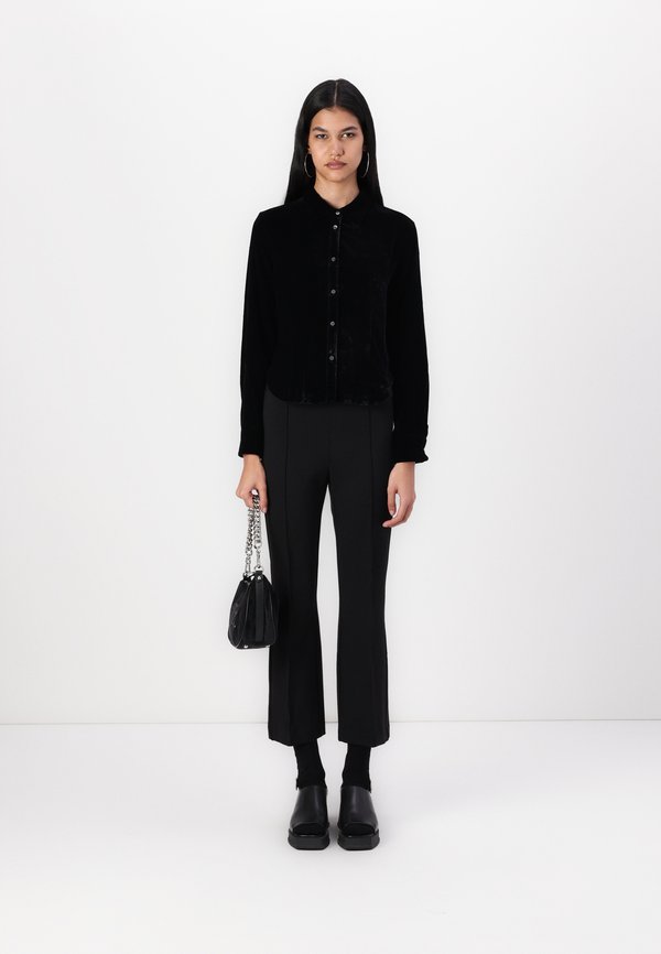 FITTED CROPPED SHIRT - Button-down blouse3