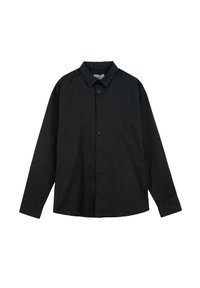 Czarna koszula z długim rękawem, z wyciąganym kołnierzykiem, z zapięciem na guziki i luźnym krojem. Wykonana z gładkiego materiału bez widocznych wzorów czy akcentów.
