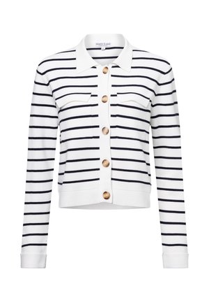 Gestreepte button-up cardigan in wit en marineblauw, met twee voorzakken, een kraag en grote houten knopen. Zachte breiste structuur.