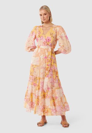 IMOGEN TIERED WRAP MIDI - Maxi dress - amora patchwork