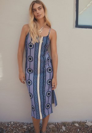 Next, TALL FIT - MIDI SLIP SUMMER DRESS . - Päevakleit - navy geo print