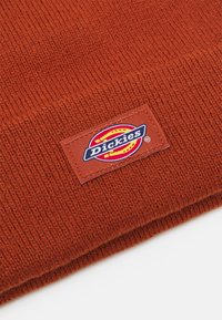 Dickies GIBSLAND BEANIE UNISEX - Lue - gingerbread
