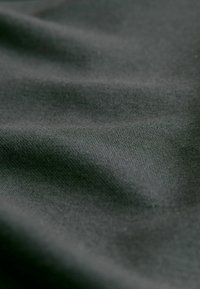 Next HALF ZIP - Pusa - black