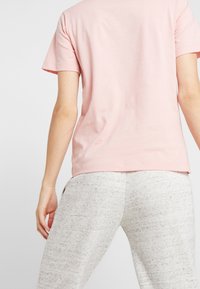 Champion Camiseta estampada - pink
