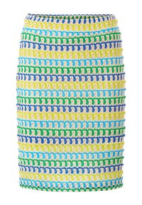Stickad pennkjol med flerfärgade ränder i gult, blått, grönt och vitt. Har en texturerad öppen vävdesign.