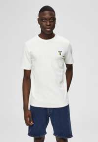 Selected Homme - SLHFRESNO  - T-Shirt basic - egret Thumbnail-Bild 1