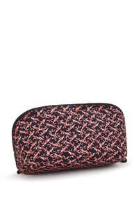 La borsa in tessuto presenta un tessuto nero con un motivo floreale rosa e azzurro chiaro, forma arrotondata e chiusura con zip lungo il bordo superiore.