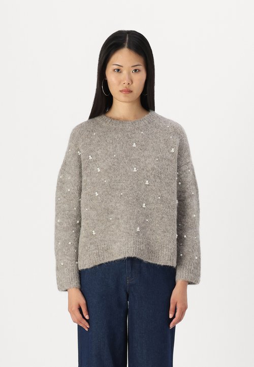 Slfbloomie Ss Knit O Neck Snow White Str Greig