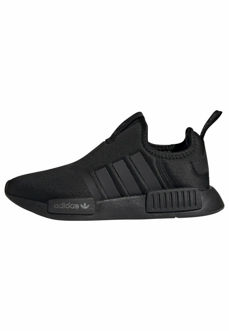 adidas originals trainers nmd