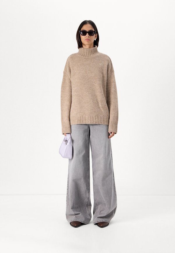 VMMADDIE HIGHNECK PULL - Jumper3