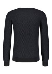 Stickad tröja i mörk marinblå med ett texturerat mönster. Har långa ärmar, en rund halsringning och ribbade muddar och fåll.