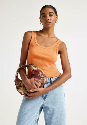 Lindex, Toppi - light orange