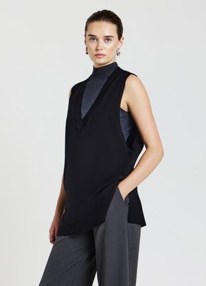 CON SCOLLO V - Top - ultrablack