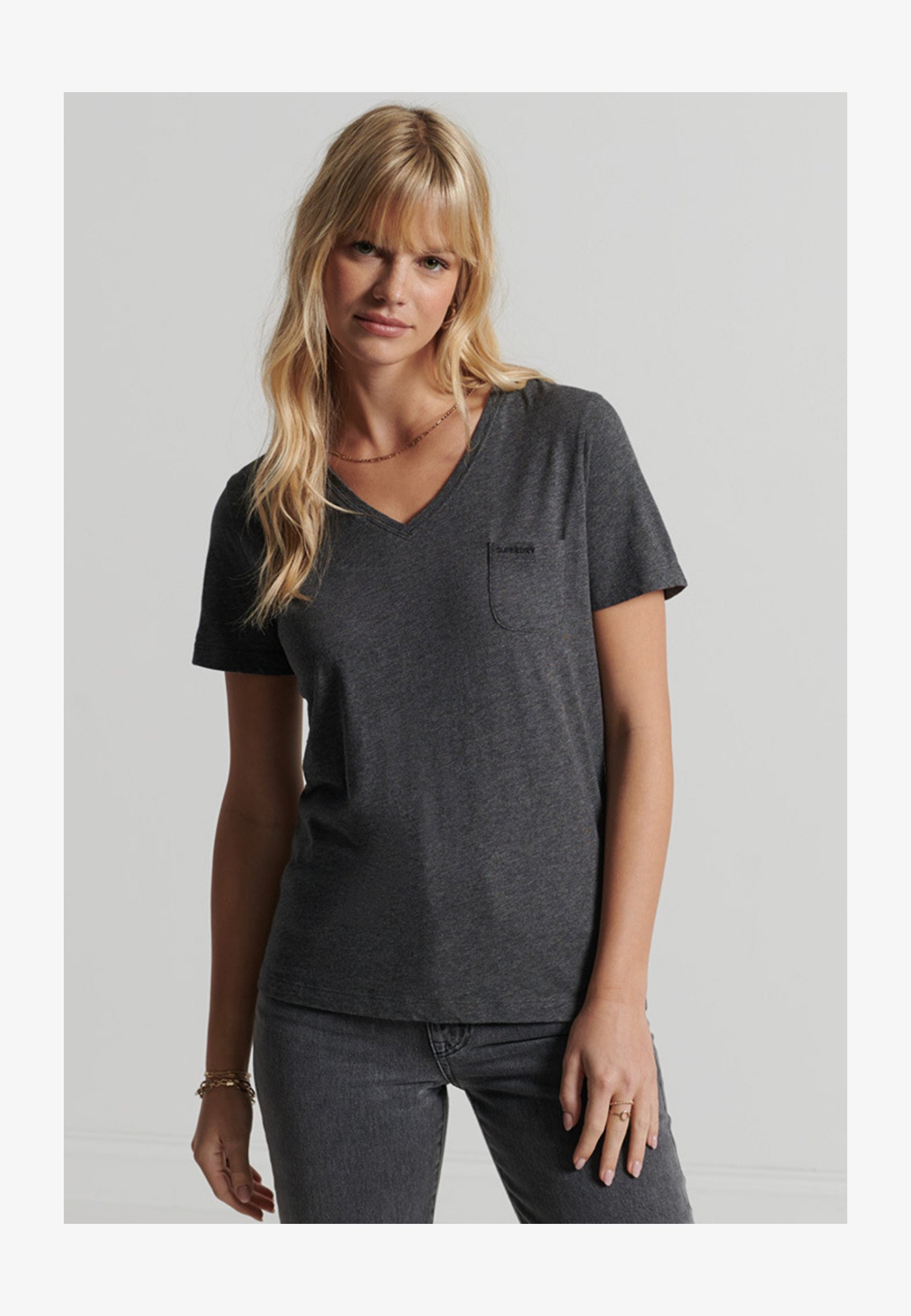 T-shirt Superdry Studios Pocket V Neck – Donna, Colore Air Blue, Cotone Biologico E TENCEL