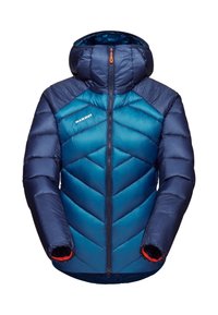 Giacca isolante blu navy con trapuntatura a zigzag, cappuccio, zip frontale completa e dettagli rossi sui polsini. Tessuto leggero e lucido.
