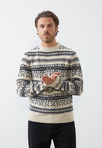 Pier One - Sweter