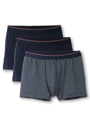 Trois paires de boxers : deux modèles unis bleu foncé et un modèle marine avec de fines rayures blanches. Tissu doux, ceintures élastiques avec des logos et accents discrets.