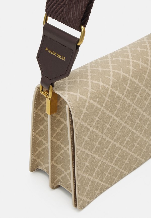 LOENNA - Cross body bag - sand2