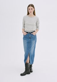 My Essential Wardrobe DANA - Maglietta a manica lunga - grey melange woff white strip