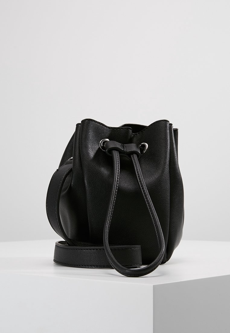 Pieces Handväska - black