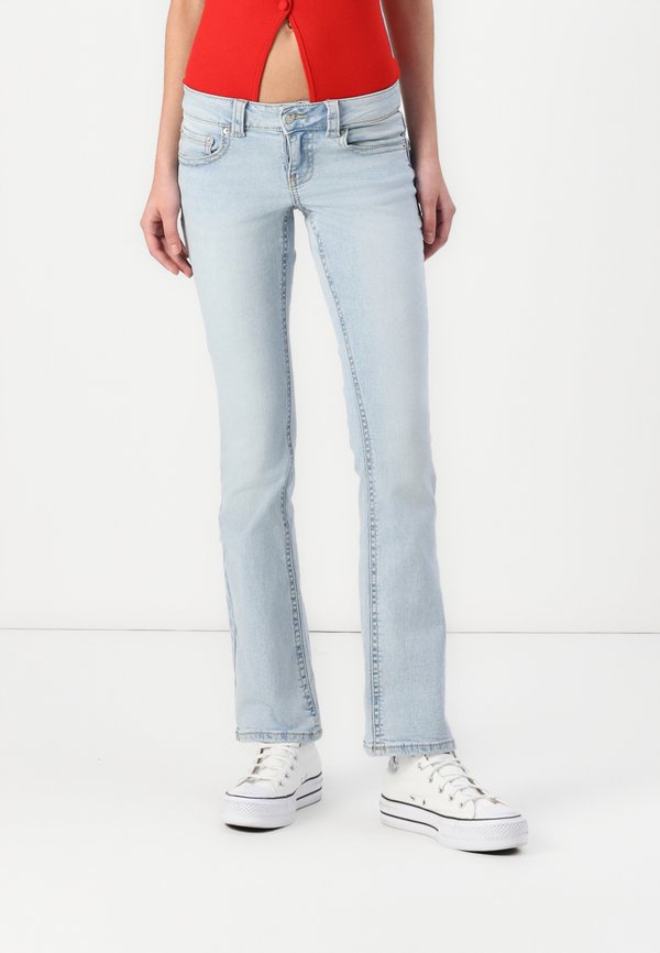 Jeans Bootcut
