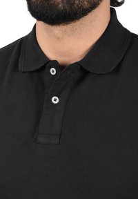 Blend BHRAFFAEL - Polotričko - black