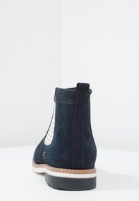 s.Oliver Ankle boot