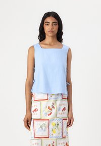 Abercrombie & Fitch - BARE APRON SHELL - Bluse - light blue Miniatyrbilde 1