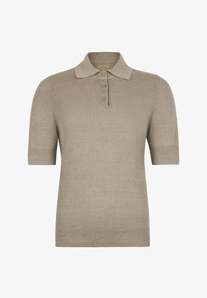 Beige strikket kortærmet polo med treknaps placket og ribstrikkede manchetter og kant.