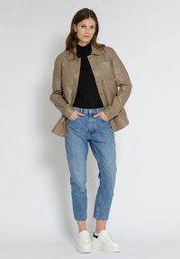 Mustang Nahkatakki - taupe