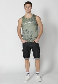 Koroshi Felső - kaki khaki