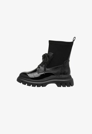 Marco Tozzi, Bottines à plateau - black pat comb