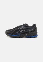 New Balance M1906 UNISEX - Sneaker low - black/phantom/team royal 