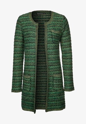 Grüne Strickjacke mit strukturierter Oberfläche, offener Vorderseite, zwei Seitentaschen und gemusterter Innenseite. Lange Ärmel und kragenloses Design.