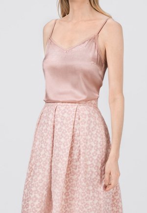 Top - light pink
